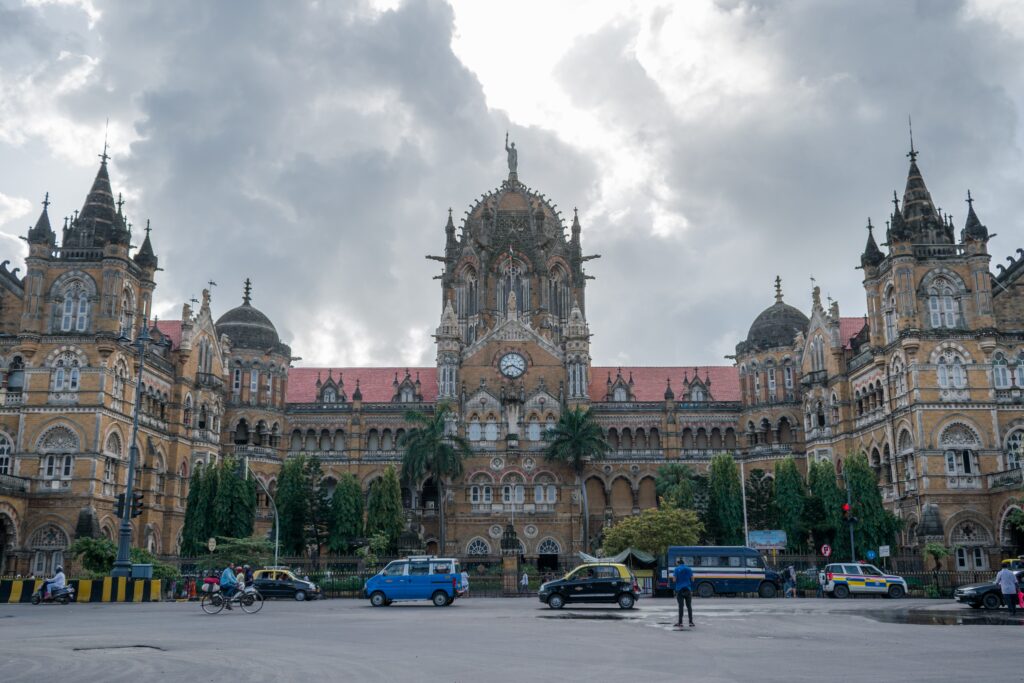 Mega city Mumbai - Top 7 places to visit in India