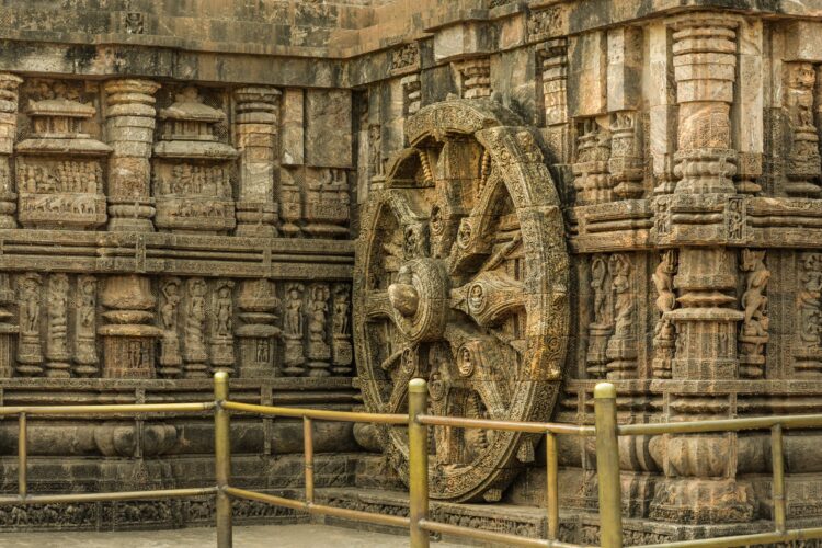 Sun temple Konark, Odissa - Famous temples in India